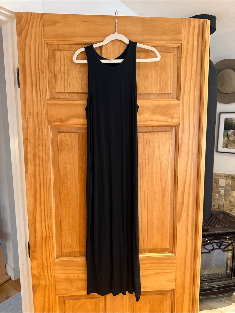 Splendid Black Sleeveless Maxi Dress with Scoop Neck